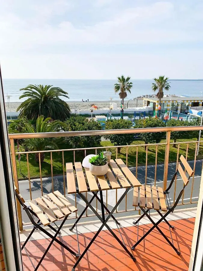 La Casetta Di Nonno Vittorio Albissola Marina Apartment